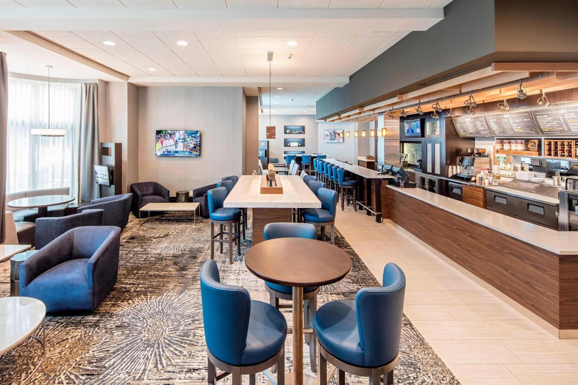 Courtyard By Marriott Boston Brookline Otel Dış mekan fotoğraf