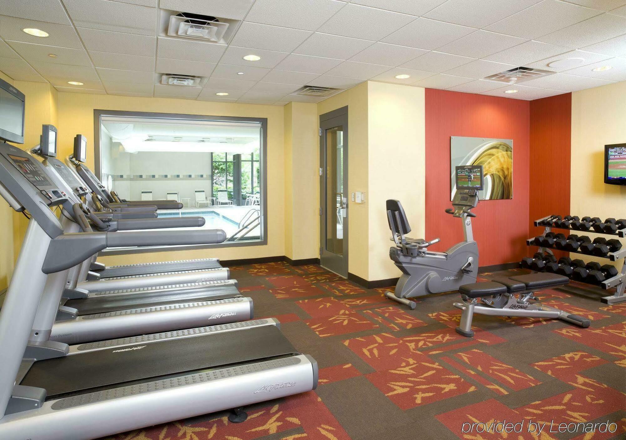 Courtyard By Marriott Boston Brookline Otel Dış mekan fotoğraf